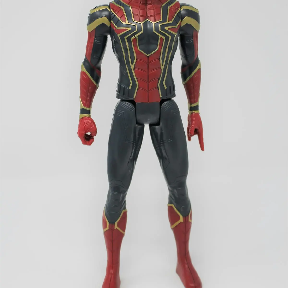 Marvel Titan Hero Action Figure 30 cm