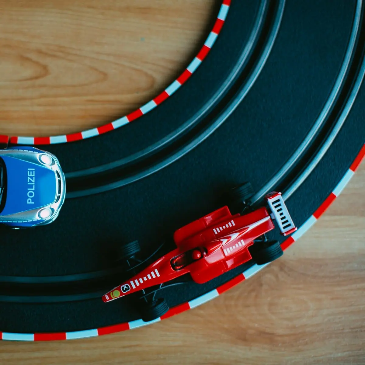 Track Set — Loop & Launch