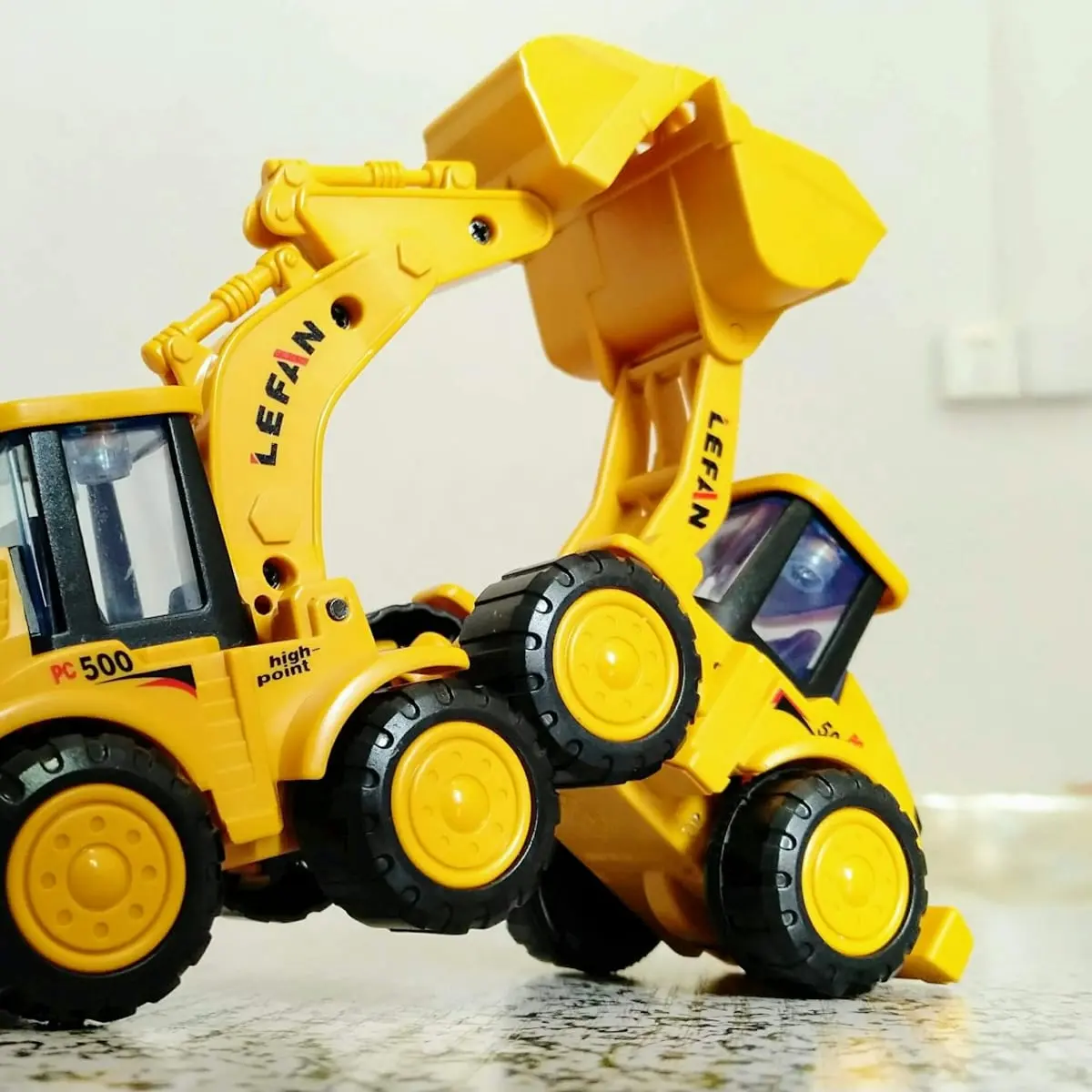 Construction Truck Set (4 pcs)
